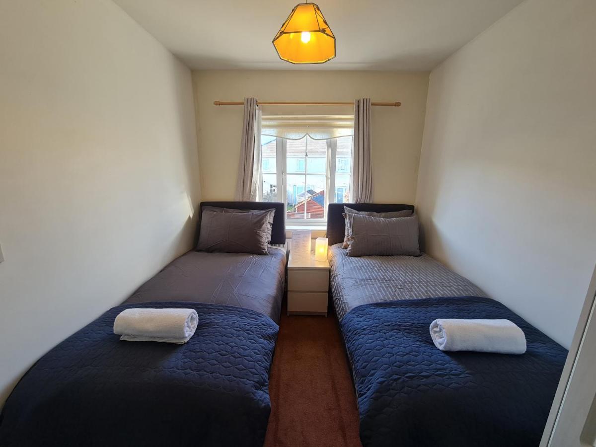 2 Cosy Bedrooms In A 3 Bed Home Tyrrelstown Εξωτερικό φωτογραφία